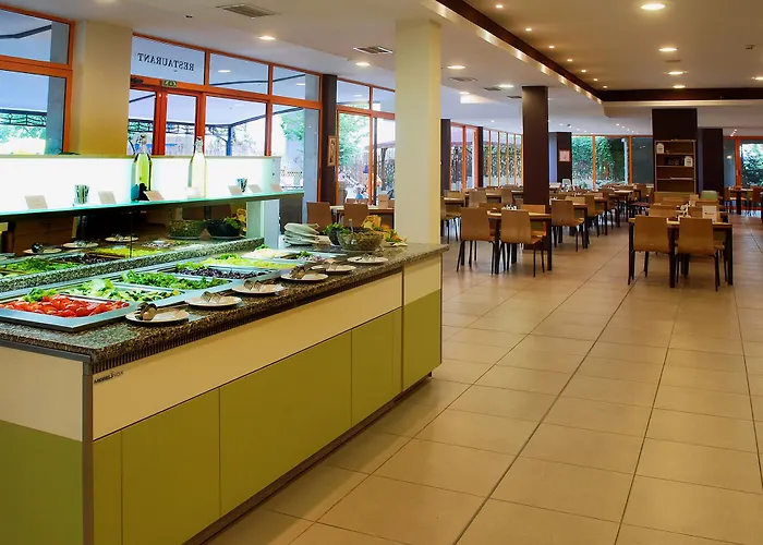 Sunrise Golden Sands 4*